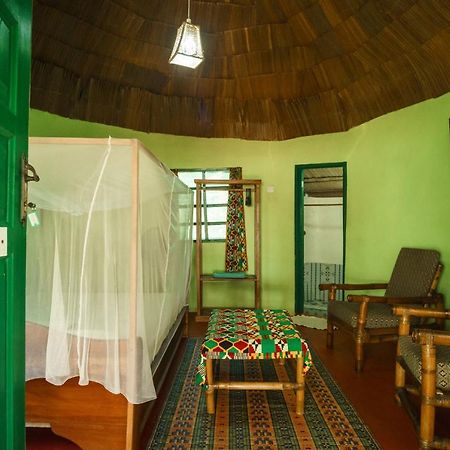 The Akwidaa Inn Екстер'єр фото